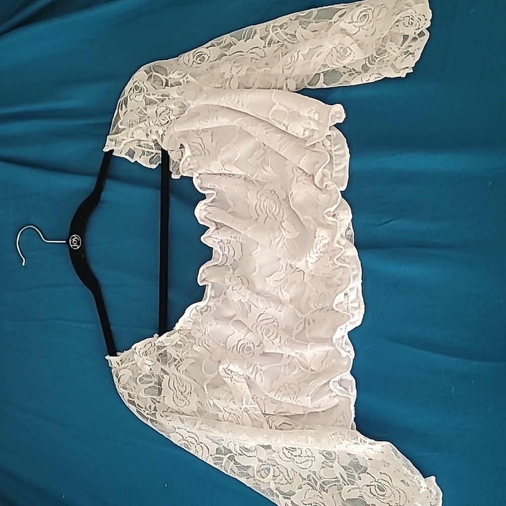 White Lace Crop Top